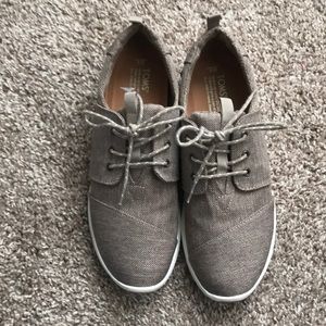 Toms Tan Tennis Shoes- WORN 1 TIME
